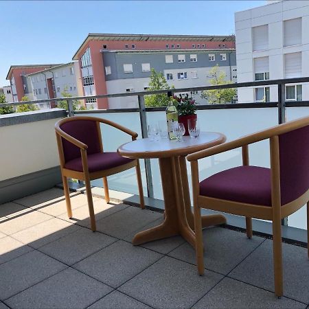 Moderne Alpenblick Apartment Friedrichshafen Eksteriør billede